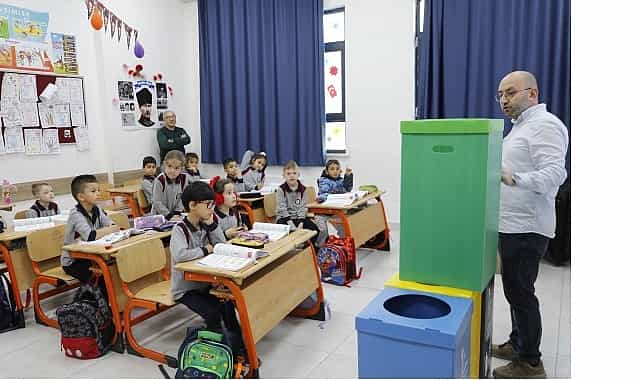 seferihisarda ogrencilere sifir atik egitimi