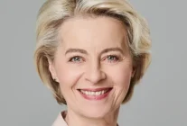 Ursula von der Leyen 2024.jpg e1755110884406.webp