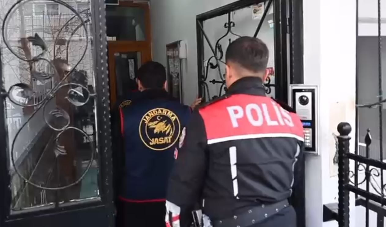 ANKARADA ARANAN 103 SUPHELI YAKALANDI 1216115 361613