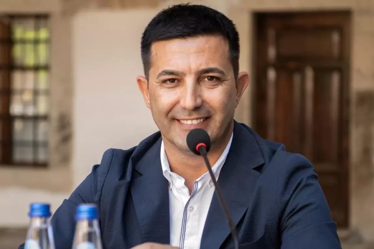 WhatsApp Image 2026 03 18 at 00.23.54