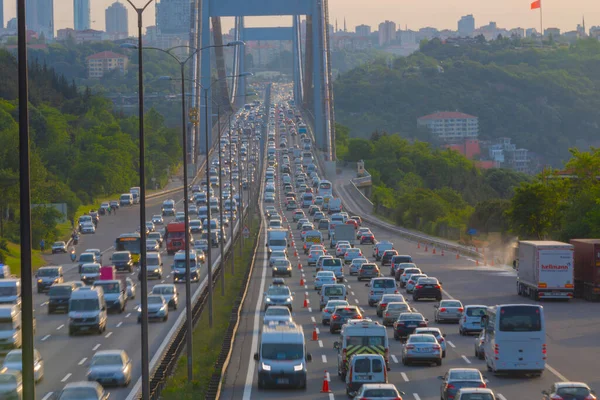 istanbul karayollari.webp