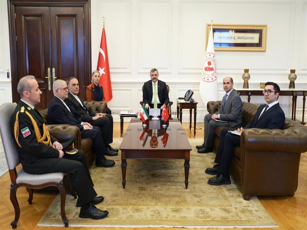 İçişleri Bakanı Mustafa Çiftçi, İran’ın Ankara Büyükelçisi Zadeh’i Kabul Etti 1 1260673