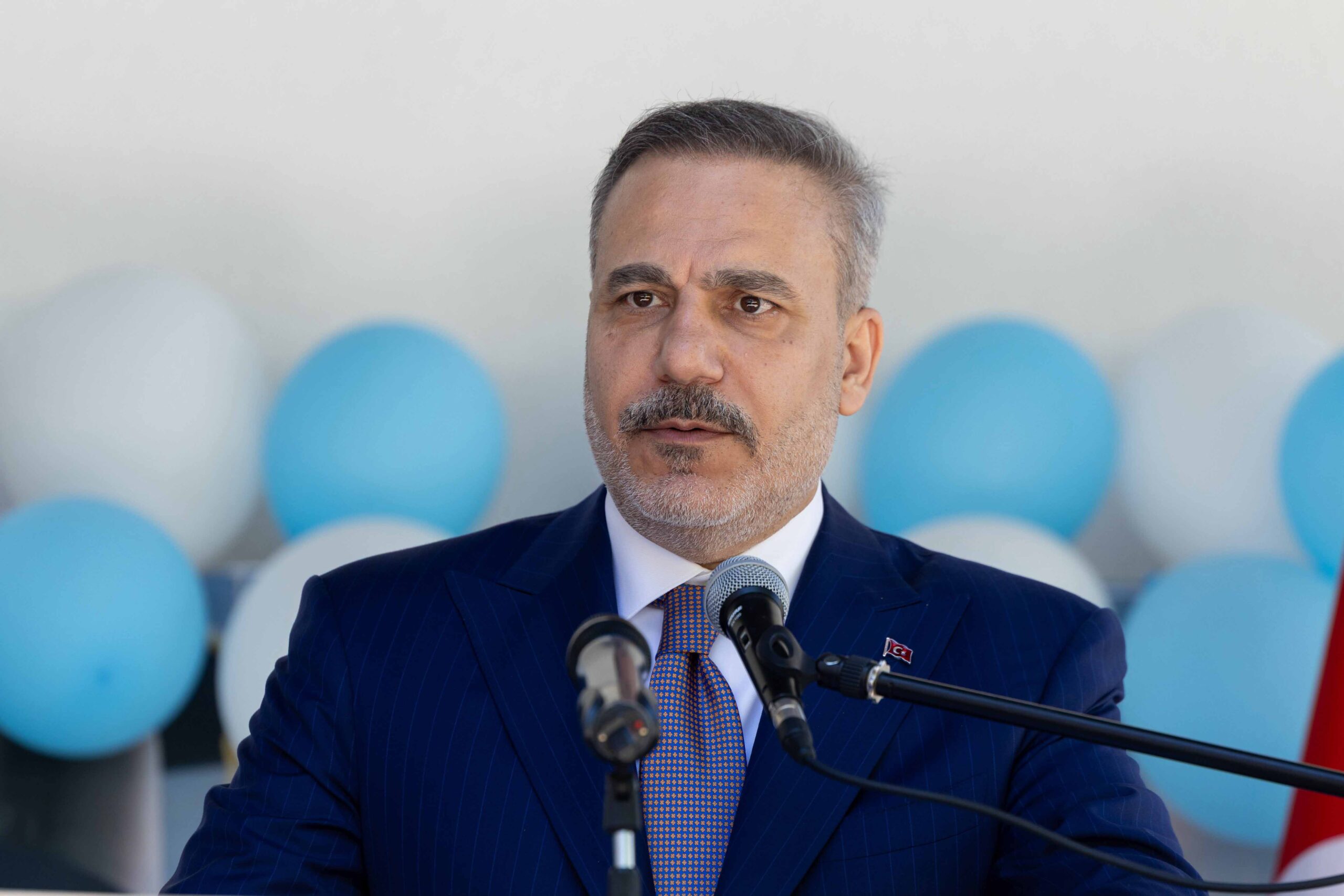 Dışişleri Bakanı Hakan Fidan Bulgaristan’da Mezuniyet Törenine Katıldı 1 DISISLERI BAKANI FIDAN BULGARISTANDA 1355452 402456 scaled