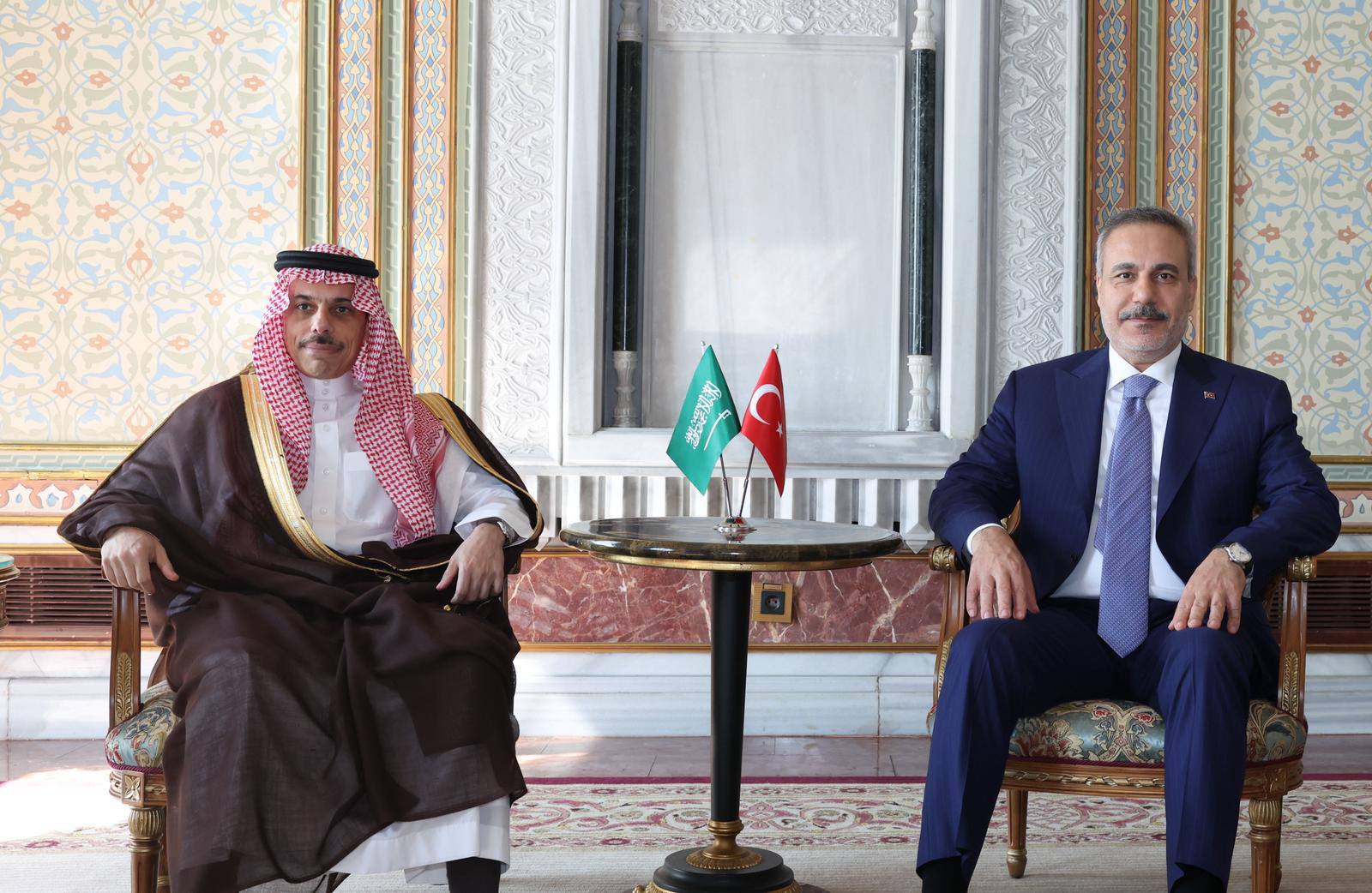 BAKAN FIDAN SUUDI ARABISTAN DISISLERI B 1482691 441122