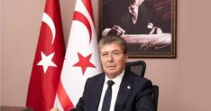 KKTC BASBAKANI USTELDEN 30 AGUSTOS ZAFE 1480244 440518