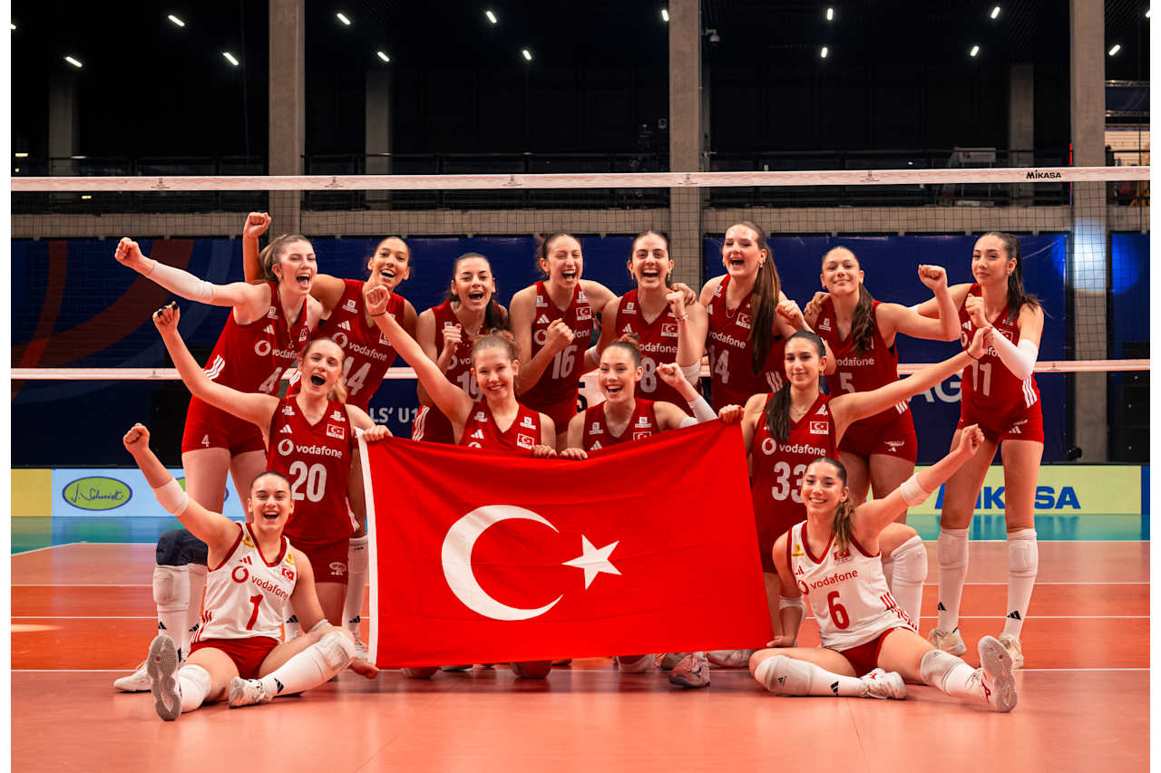 TURKIYE U17 DUNYA SAMPIYONASINDA CEYRE 1455575 433039