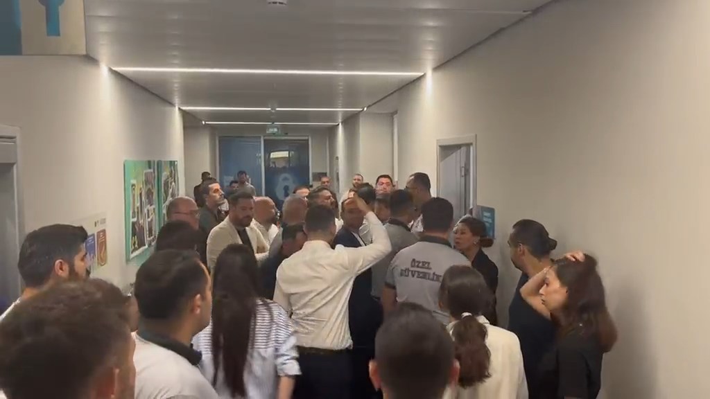 USKUDAR BELEDIYESINDE BASKANVEKILI SECI 1443778 429409